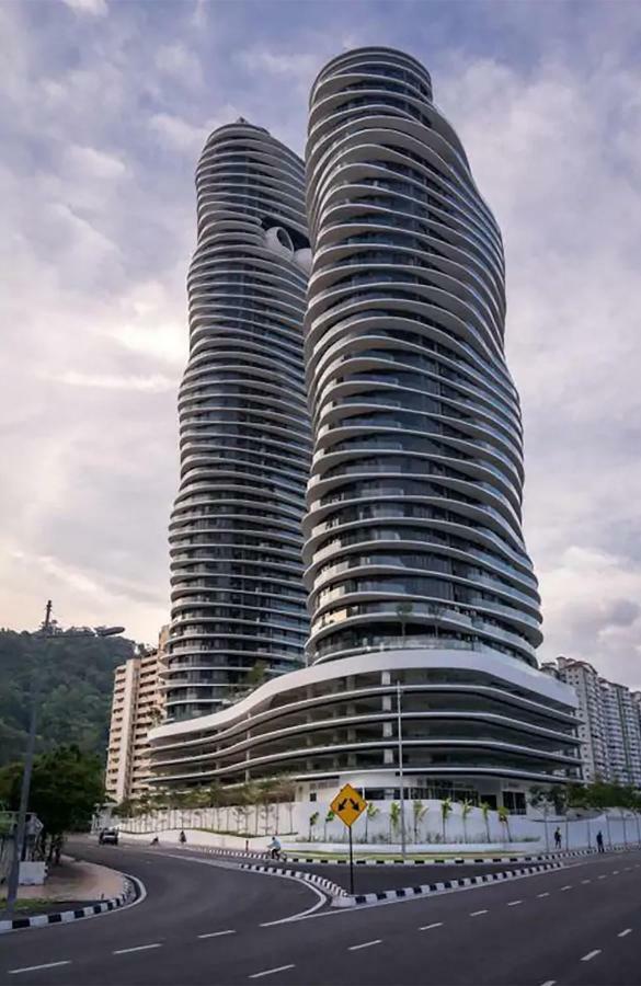 Arte S Abstracter Family Stays~The Eyes Of Penang * Hi-Speed Wifi George Town Exterior foto